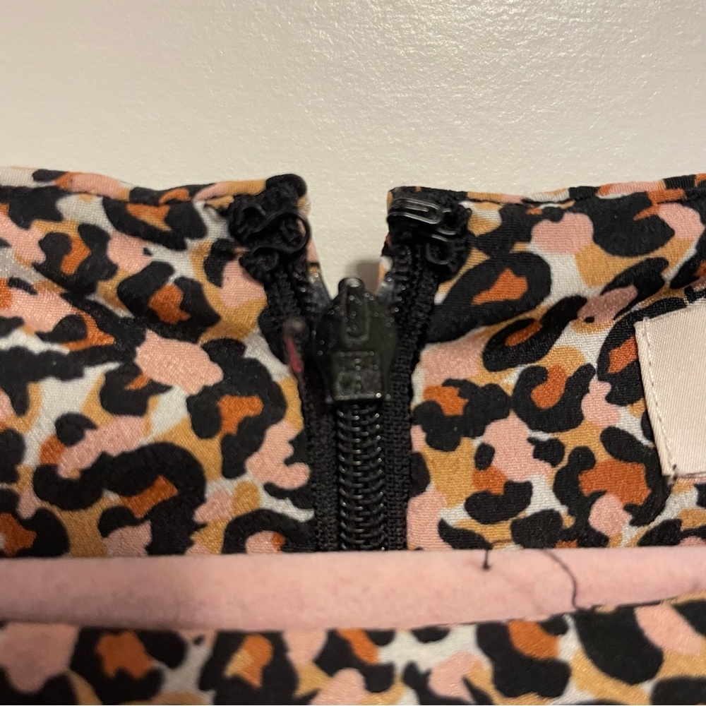 LOFT LEOPARD PRINT DRESS - Picture 7 of 7